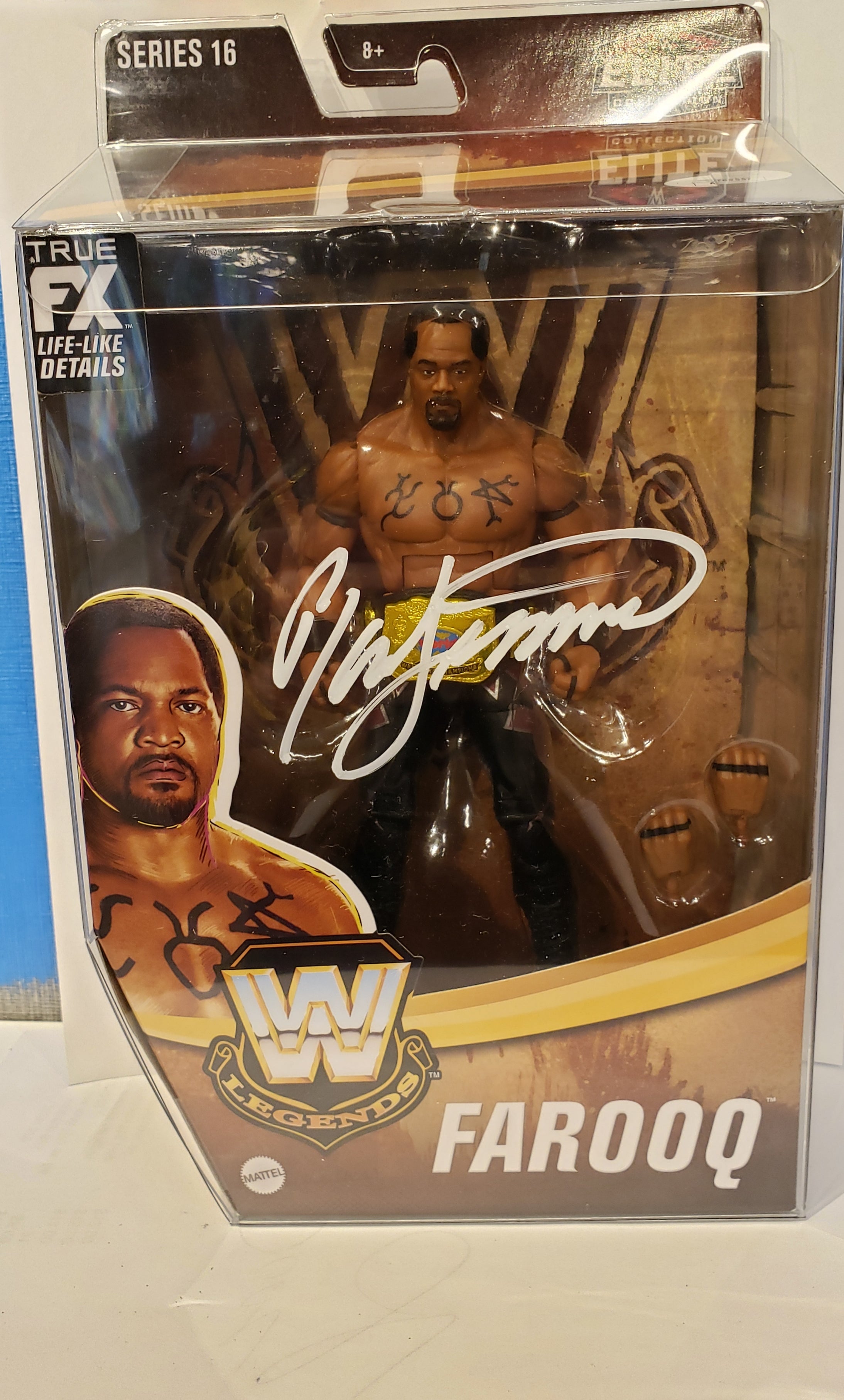 WWE Elite Legends: Farooq (Autographed by Ron Simmons)